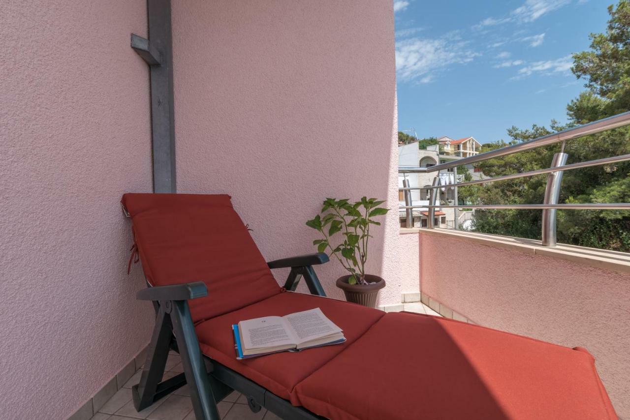 Apartment Sea View Trogir Exterior foto