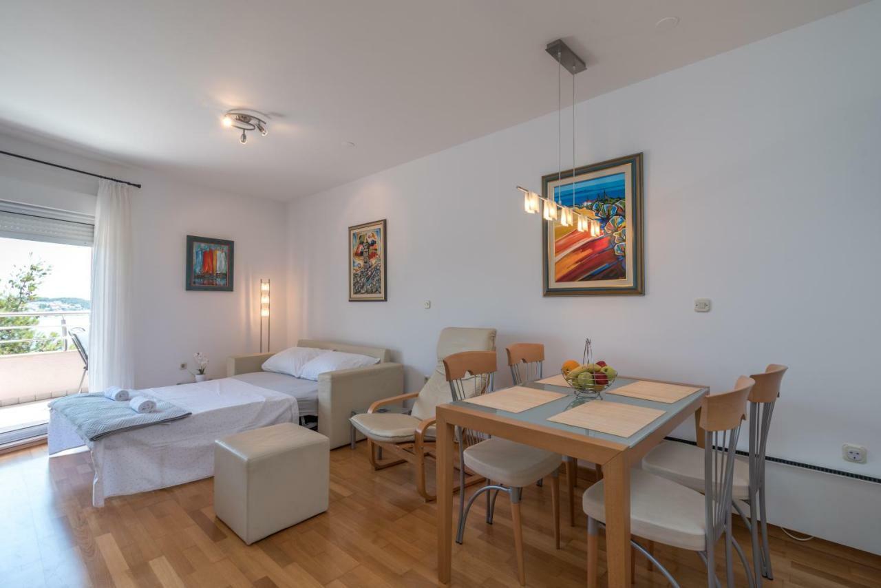 Apartment Sea View Trogir Exterior foto